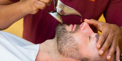 Nasya – Behandlung über die Nase Bild Nasya – Behandlung über die Nase